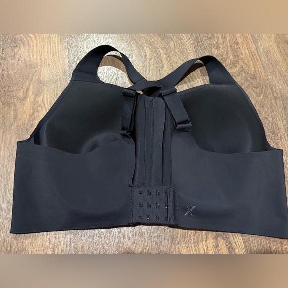 Knix Catalyst Front Zip Sports Bra Black Size 8 40/42 D/DD Black - Picture 6 of 10